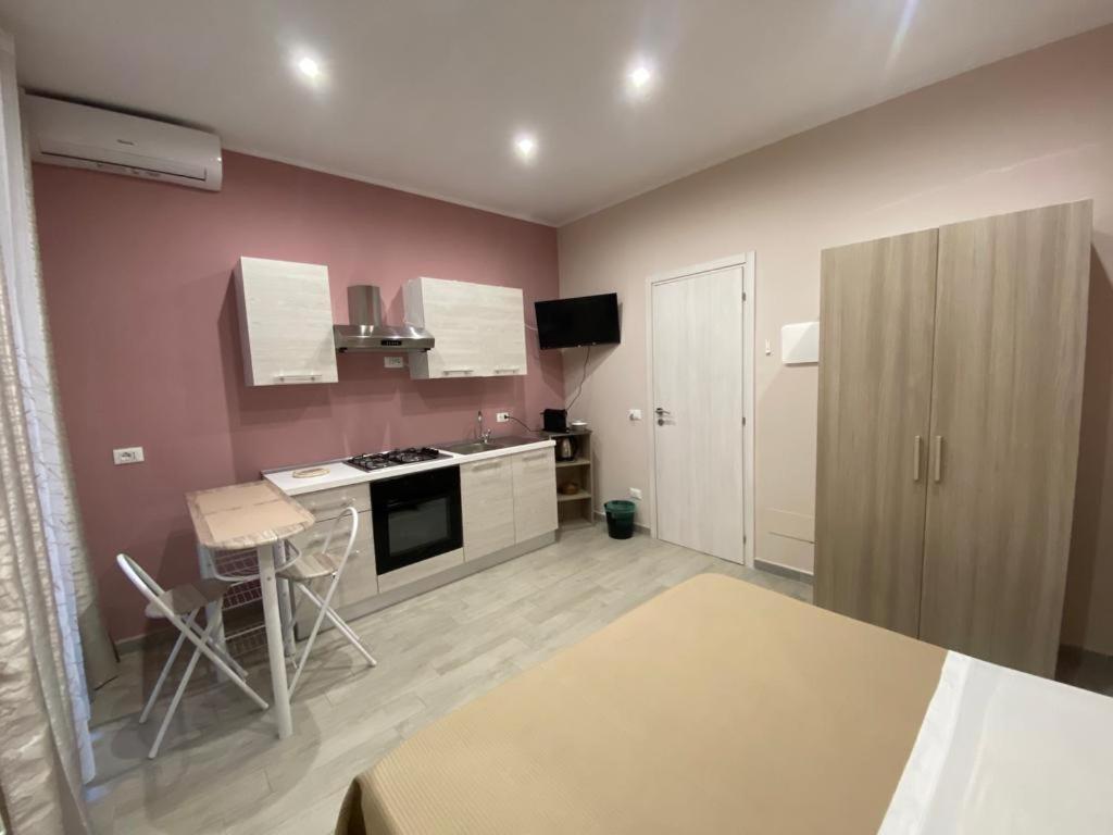 A Casa Da Chiara Apartment Palermo Bagian luar foto